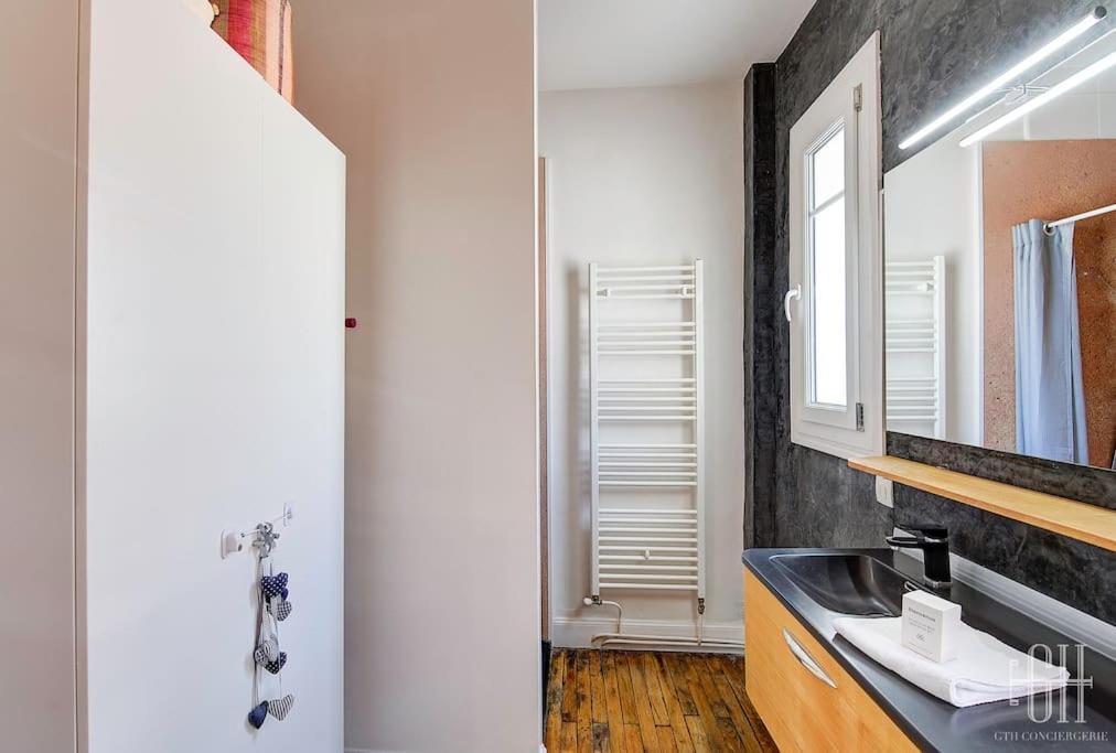 La Capucine - Hopital Bretonneau Apartment